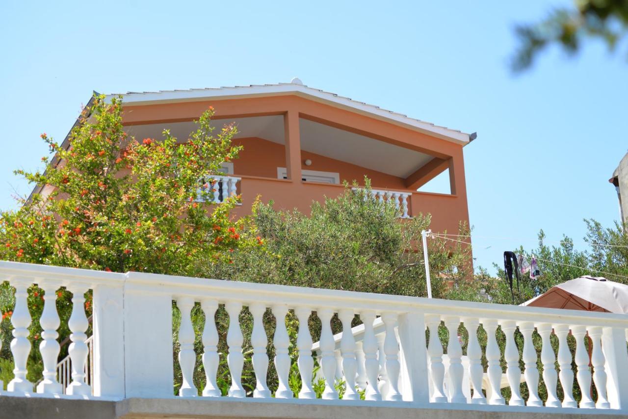 Apartments By The Sea Tkon, Pasman - 16589 外观 照片